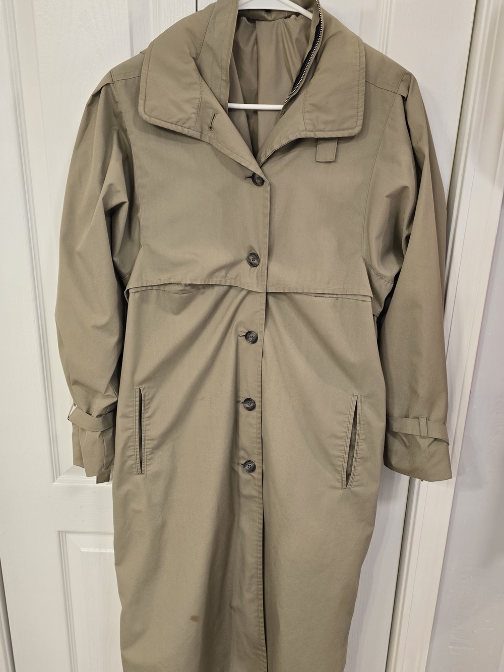 Vintage London Fog Classic Trench Coat in Khaki